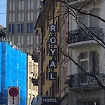 호텔 Royal 3*