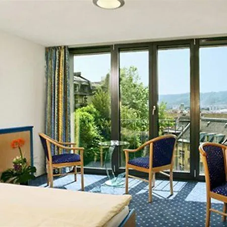 Hotel Royal 3*